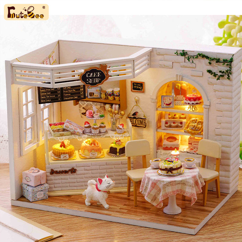 CUTEBEE 1 24 DIY Dollhouse Kit Cake Diary