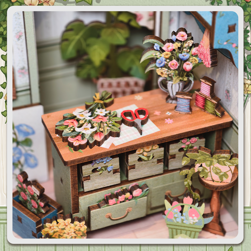 CUTEBEE DIY Book Nook Kit | Champs-Élysées  Florist